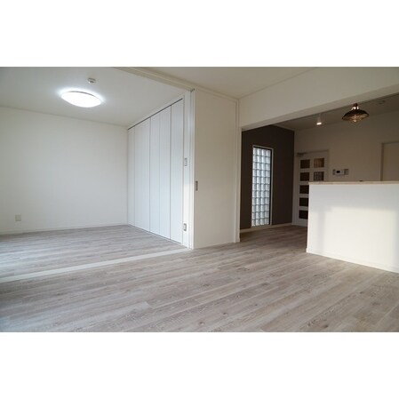 マリンコートの物件内観写真